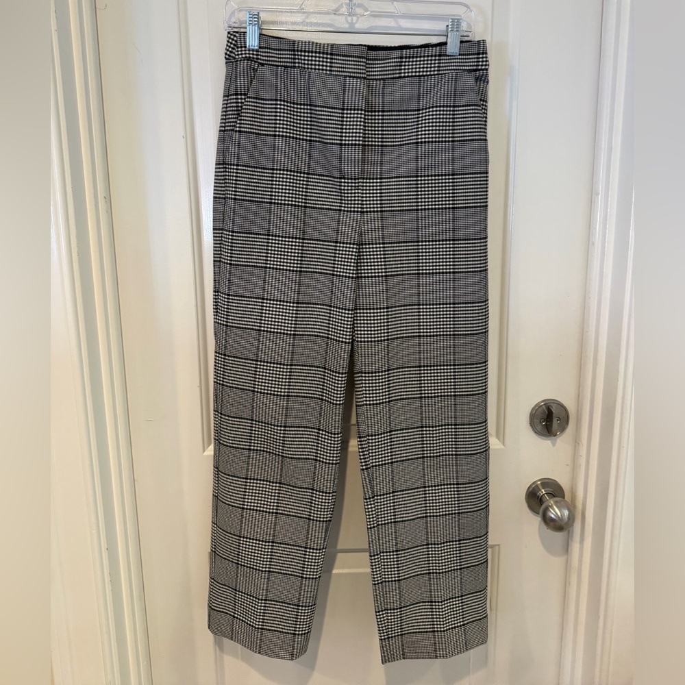 Black and White Express Editor Straight Super High Rise Plain Dress Pants